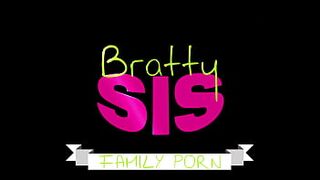 BrattySis - Stepsister BFF "I kinda want to fuck your stepbrother" S21:E9