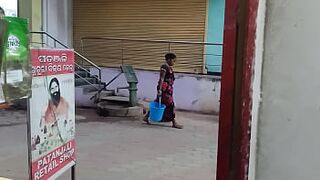 Maid Water Lifting