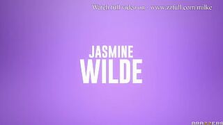 Hot Nurses Get Gooey - Jessica Starling, Jasmine Wilde, Jazlyn Ray / Brazzers / stream full from www.zzfull.com/milke