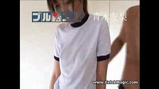 Japanese Girl Fingered and Creampied